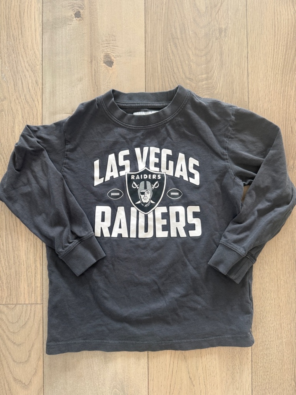 Zara Las Vegas Raiders Long-Sleeve Tee